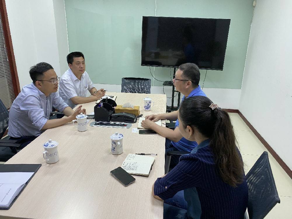 无锡市工信局领导来好博·体育-好博(中国)一站式服务官方网站科技开展“三联三解”活动